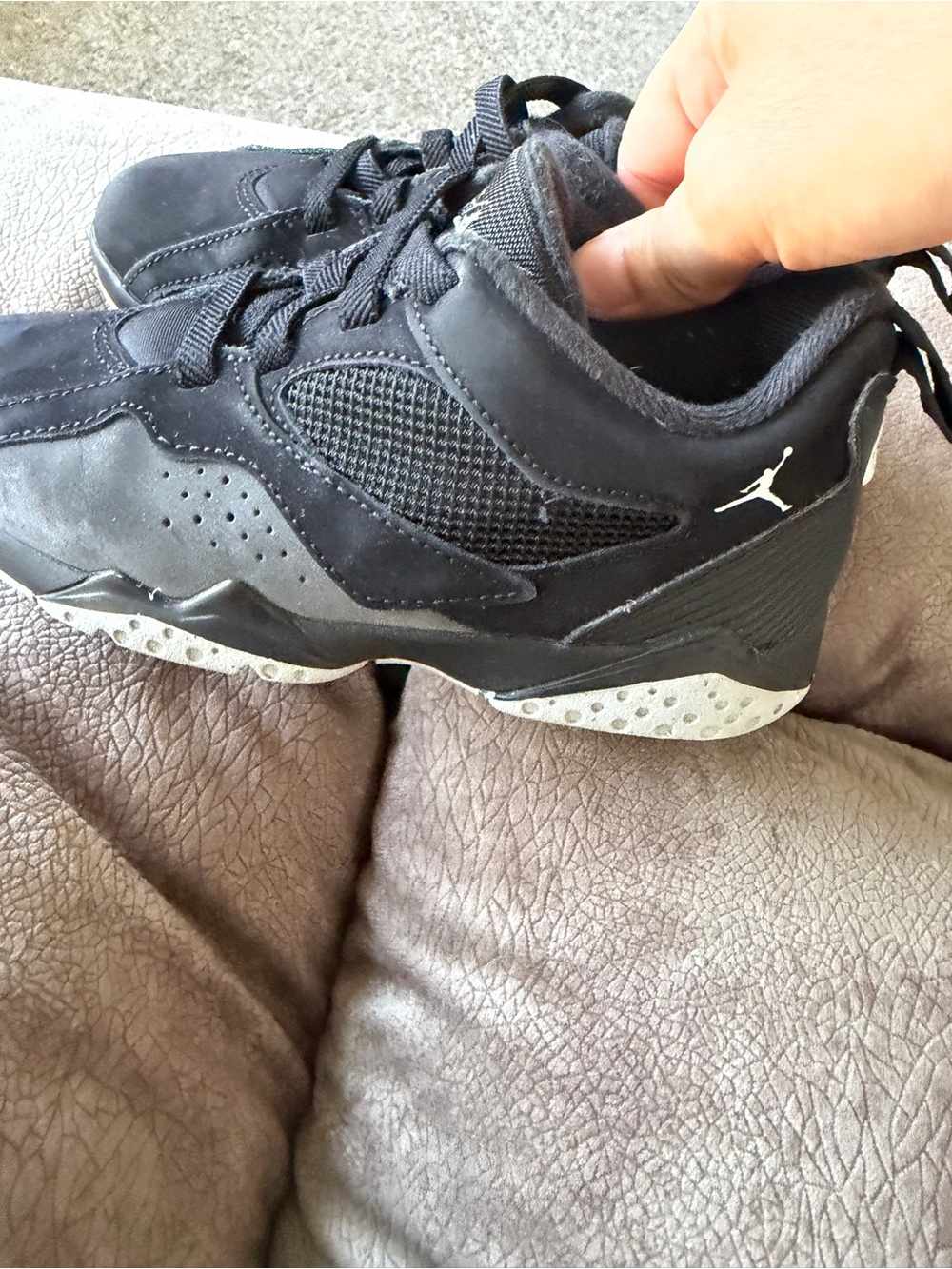 Jordan Men's Black and White Low-Top Sneakers